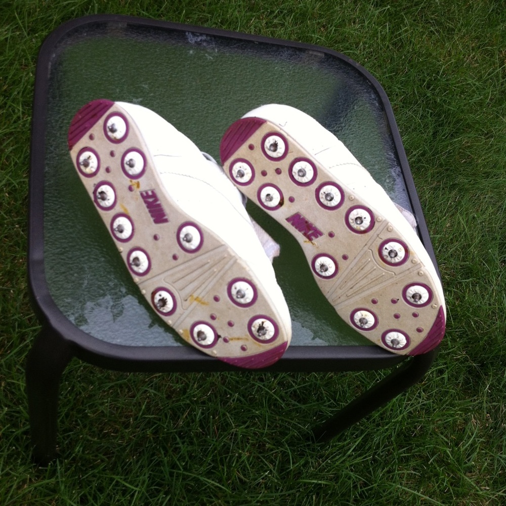 NIKE BRAND Women’s Golf Shoes - Picture 7 of 8